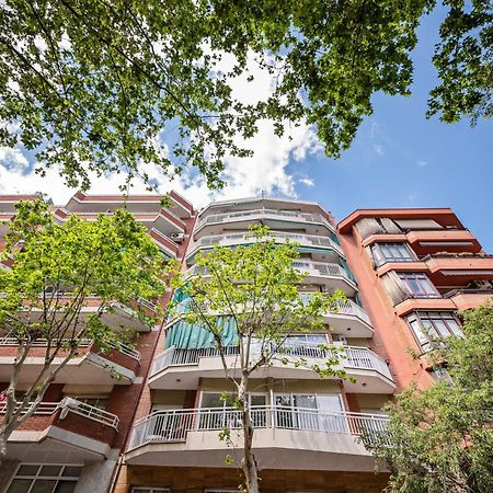 Sweett - Gaudi Avenue Apartment Barcelona Bagian luar foto